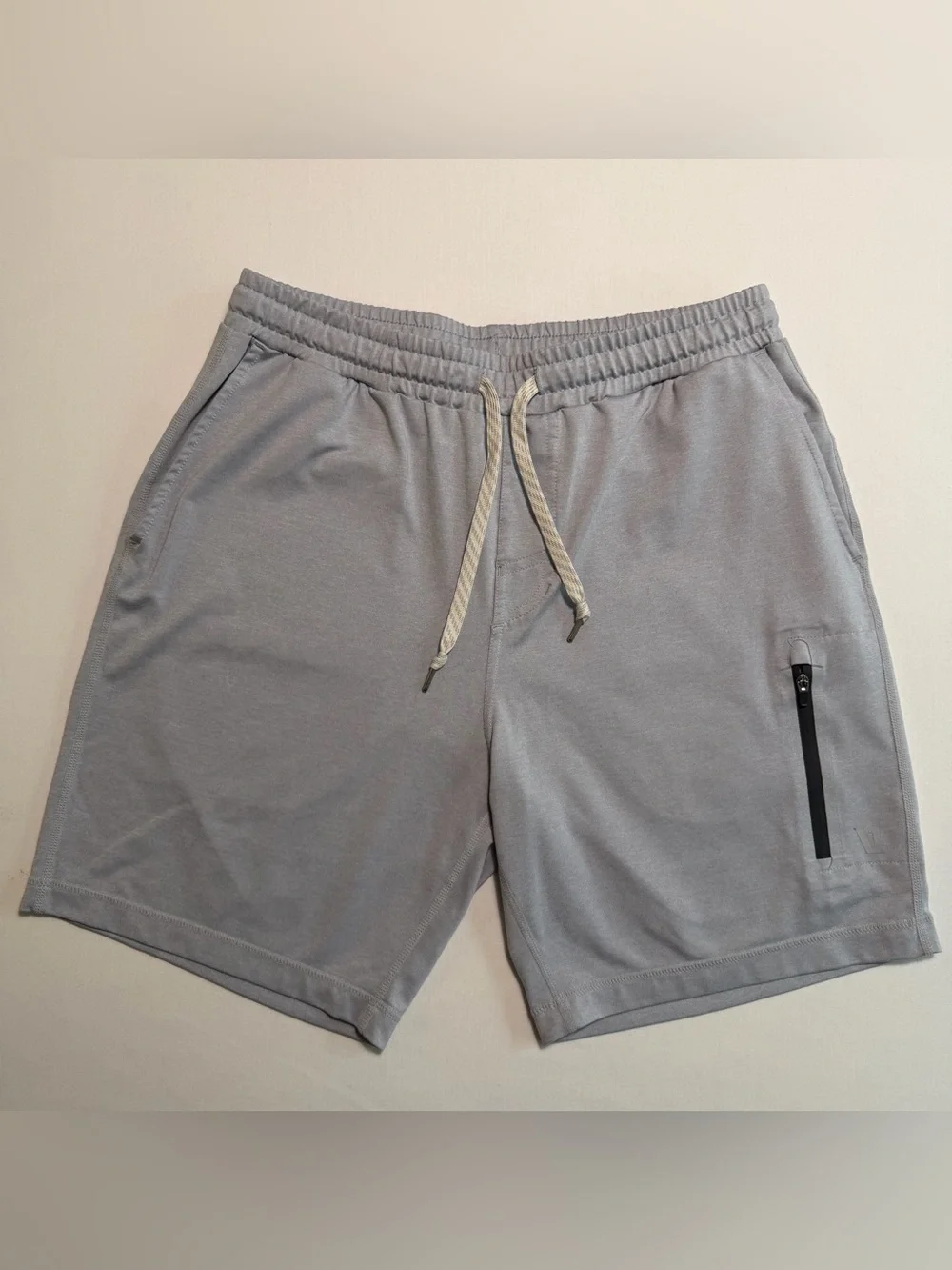 Vuori Sunday Performance Short Men M Stretch Cali Surf Beach Gym Active